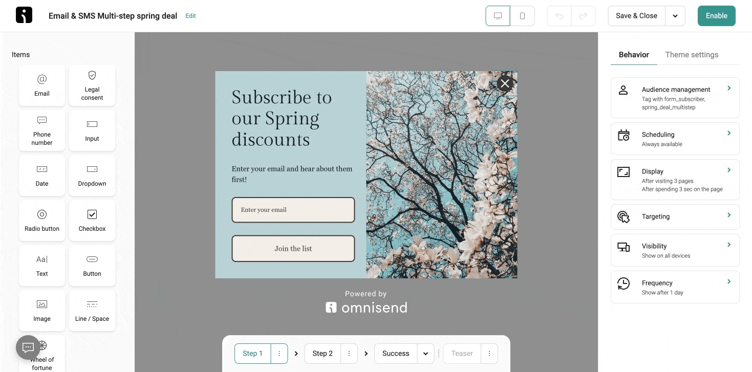 Ecommerce A/B testing ideas: Omnisend form A/B testing interface showing two popup variations with different incentive offers